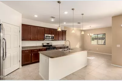 8924 E Abrams Loop, Tucson, AZ 85710 - Photo 12