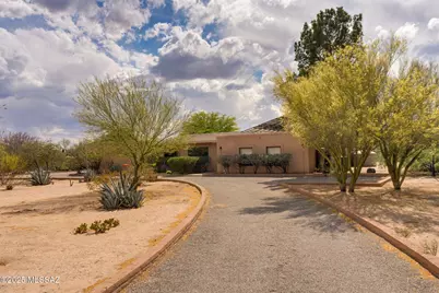9777 N Korte Lane, Tucson, AZ 85704 - Photo 1