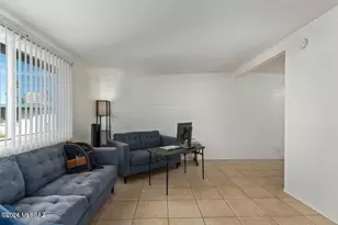 7455 E Desert Spring Dr, Tucson, AZ 85730 - Photo 14