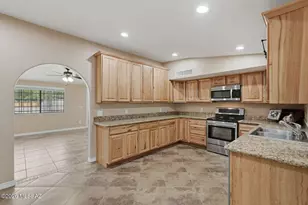 9700 E Nicaragua Pl, Tucson, AZ 85730 - Photo 6