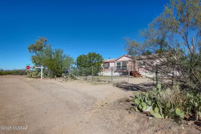9390 W Henry Street, Tucson, AZ 85735 - Photo 40
