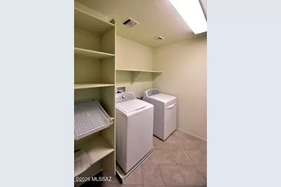 10590 E Pleasant Pasture Drive, Tucson, AZ 85747 - Photo 8