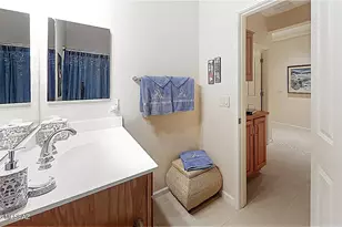 954 N Broken Hills Dr, Green Valley, AZ 85614 - Photo 30