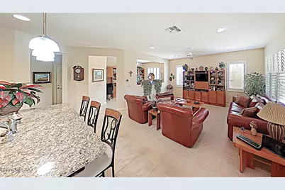 954 N Broken Hills Drive, Green Valley, AZ 85614 - Photo 8