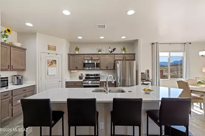 2147 W Totems Street, Benson, AZ 85602 - Photo 8