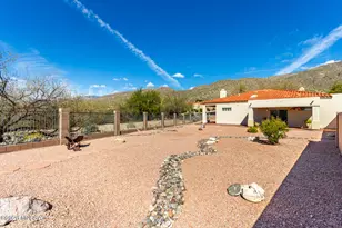 5335 N Canyon Rise Pl, Tucson, AZ 85749 - Photo 2