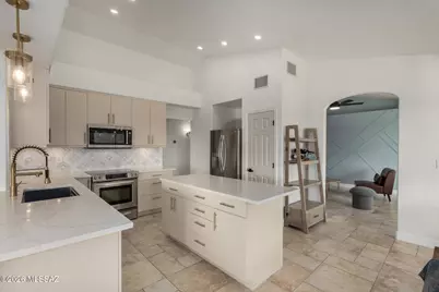 5555 N Sundance Place, Tucson, AZ 85718 - Photo 10