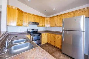 127 N Gila Dr, Tombstone, AZ 85638 - Photo 8