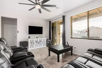 11615 W Boll Bloom Drive, Marana, AZ 85653 - Photo 4