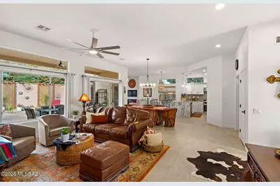1069 E Ritz Court, Oro Valley, AZ 85755 - Photo 4