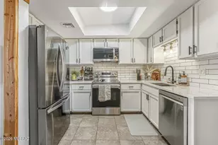 831 W Paseo Del Prado, Green Valley, AZ 85614 - Photo 12