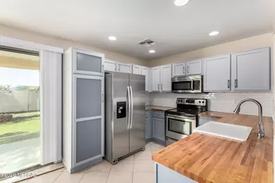 21607 E Homestead Drive, Red Rock, AZ 85145 - Photo 14