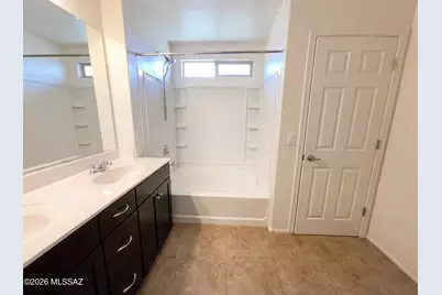 11600 W Granville Drive, Marana, AZ 85653 - Photo 12
