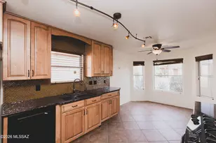 12727 N Blue Sage Dr, Marana, AZ 85658 - Photo 16