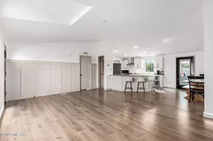 11103 W Panther Peak Dr, Tucson, AZ 85743 - Photo 8