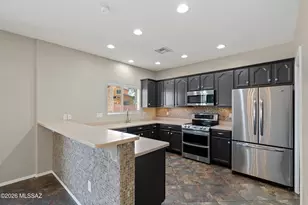 8380 N Weston Pl, Tucson, AZ 85741 - Photo 10