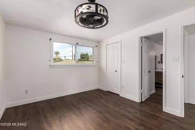 8331 E Balfour Drive, Tucson, AZ 85710 - Photo 18
