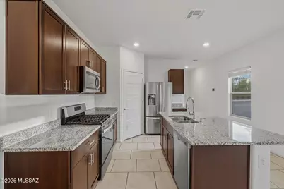 2557 E Calle Joya De Ventura, Tucson, AZ 85706 - Photo 10