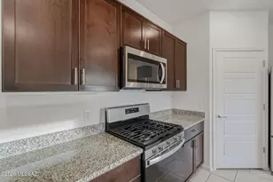 2557 East Calle Joya de Ventura, Tucson, AZ 85706 - Photo 8