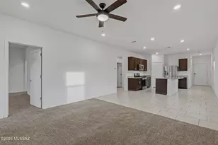 2557 East Calle Joya de Ventura, Tucson, AZ 85706 - Photo 12