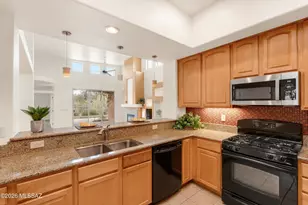 4384 W Cloud Ranch Pl, Marana, AZ 85658 - Photo 12