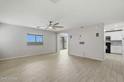 6612 S Chinese Lanterns Drive, Tucson, AZ 85756 - Photo 8