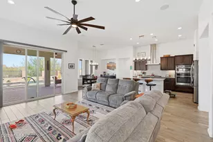 2475 E Rolling Meadow Ln, Green Valley, AZ 85614 - Photo 6