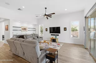 2475 E Rolling Meadow Ln, Green Valley, AZ 85614 - Photo 4