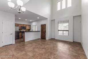 4120 N Thurston Ln, Tucson, AZ 85705 - Photo 2