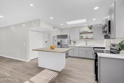 71 E Santa Chalice Drive, Green Valley, AZ 85614 - Photo 16