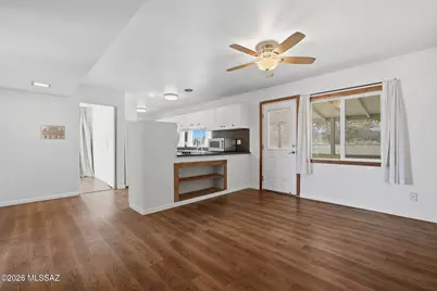 8276 E Koralee Place, Tucson, AZ 85710 - Photo 12