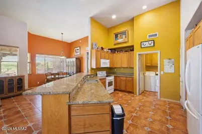 8241 W Velvet Ant Place, Tucson, AZ 85735 - Photo 6