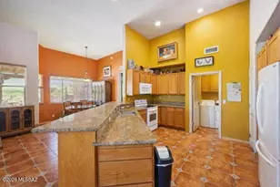 8241 W Velvet Ant Pl, Tucson, AZ 85735 - Photo 6
