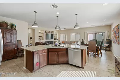 21641 E Founders Road, Red Rock, AZ 85145 - Photo 12