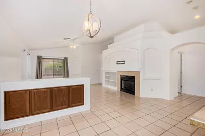 8509 E Sarnoff Ridge Loop, Tucson, AZ 85710 - Photo 14