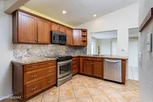 5336 W Wood Owl Dr, Tucson, AZ 85742 - Photo 2