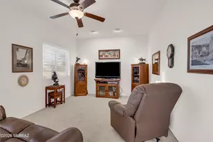 1421 N Abrego Dr, Green Valley, AZ 85614 - Photo 20