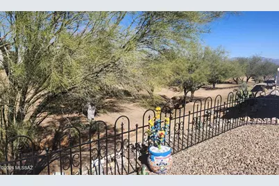 27 Gray Hawk Loop #27, Benson, AZ 85602 - Photo 8