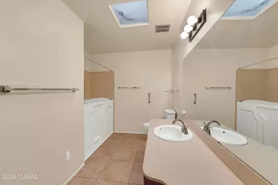 1092 N Caribe Avenue, Tucson, AZ 85710 - Photo 18