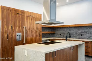 2227 E Helen St, Tucson, AZ 85719 - Photo 10