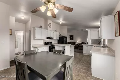 2854 E Cottonwood Club Lane, Tucson, AZ 85706 - Photo 14