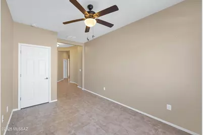 5829 S Waynes Way, Green Valley, AZ 85622 - Photo 36