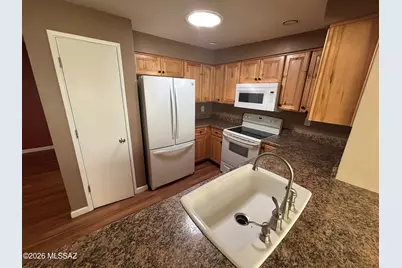 9132 E 42nd Street, Tucson, AZ 85730 - Photo 12