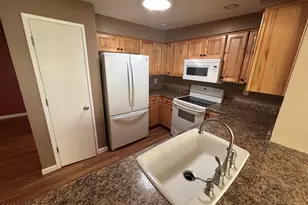 9132 E 42nd St, Tucson, AZ 85730 - Photo 12