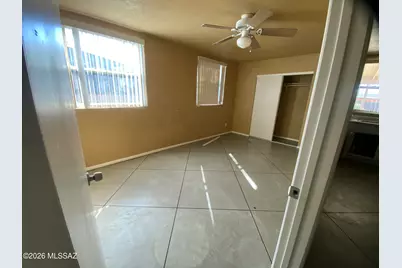 2122 S Magnolia Avenue, Tucson, AZ 85711 - Photo 8