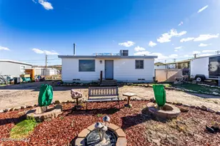 104 E Apache St, Huachuca City, AZ 85616 - Photo 1