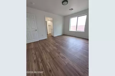 [Address not provided], Tucson, AZ 85745 - Photo 8