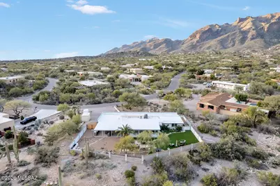 6510 N Longfellow Drive, Tucson, AZ 85718 - Photo 38