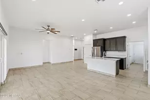 13691 E Pocketknife Dr, Vail, AZ 85641 - Photo 10