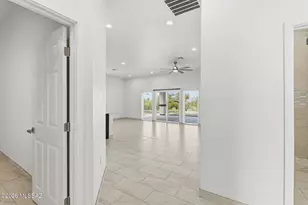 13691 E Pocketknife Dr, Vail, AZ 85641 - Photo 8